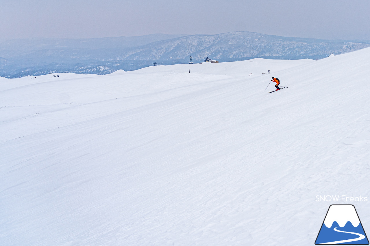 大雪山旭岳ロープウェイ｜パウダーが無くたって、スキーは楽しい！過去最高難度の雪面を思いっきり楽しむ1日(^^)/